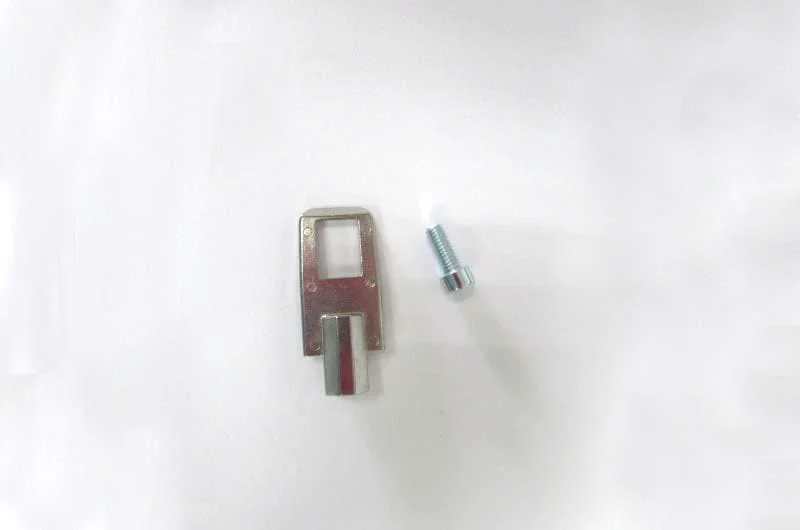 Kenwood Food Processor Head Release Latch Kit - KW717244