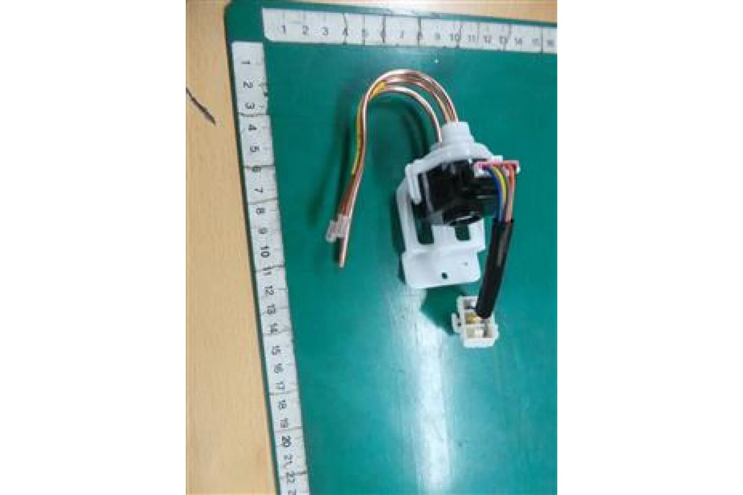 SAMSUNG Refrigerator Step Valve - DA97-08630A